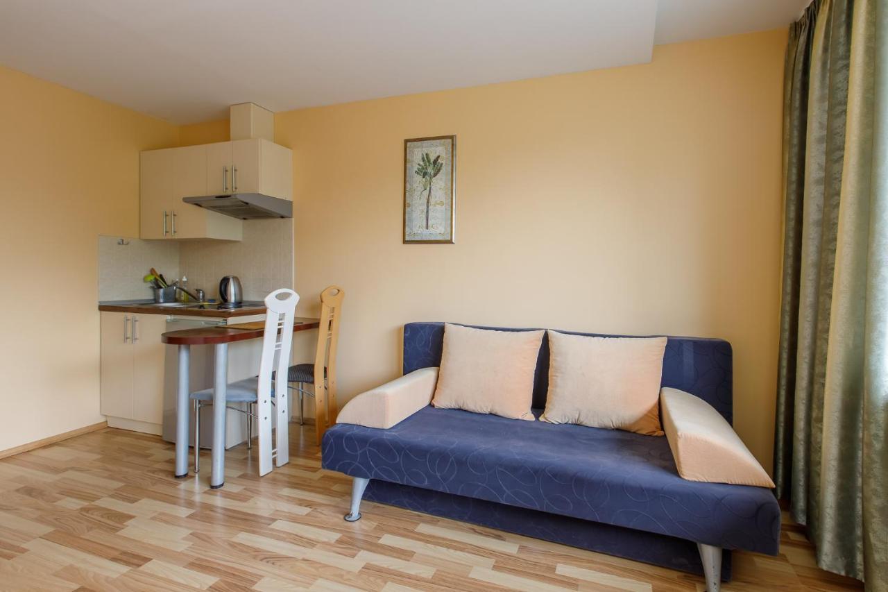 Viesbutis Prie Fontano Hotel Palanga Buitenkant foto