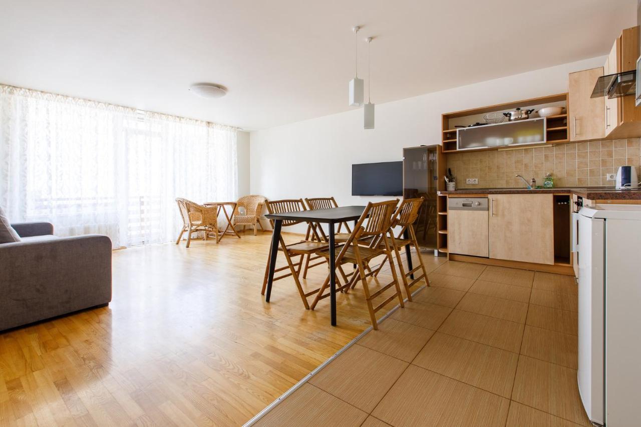 Viesbutis Prie Fontano Hotel Palanga Buitenkant foto