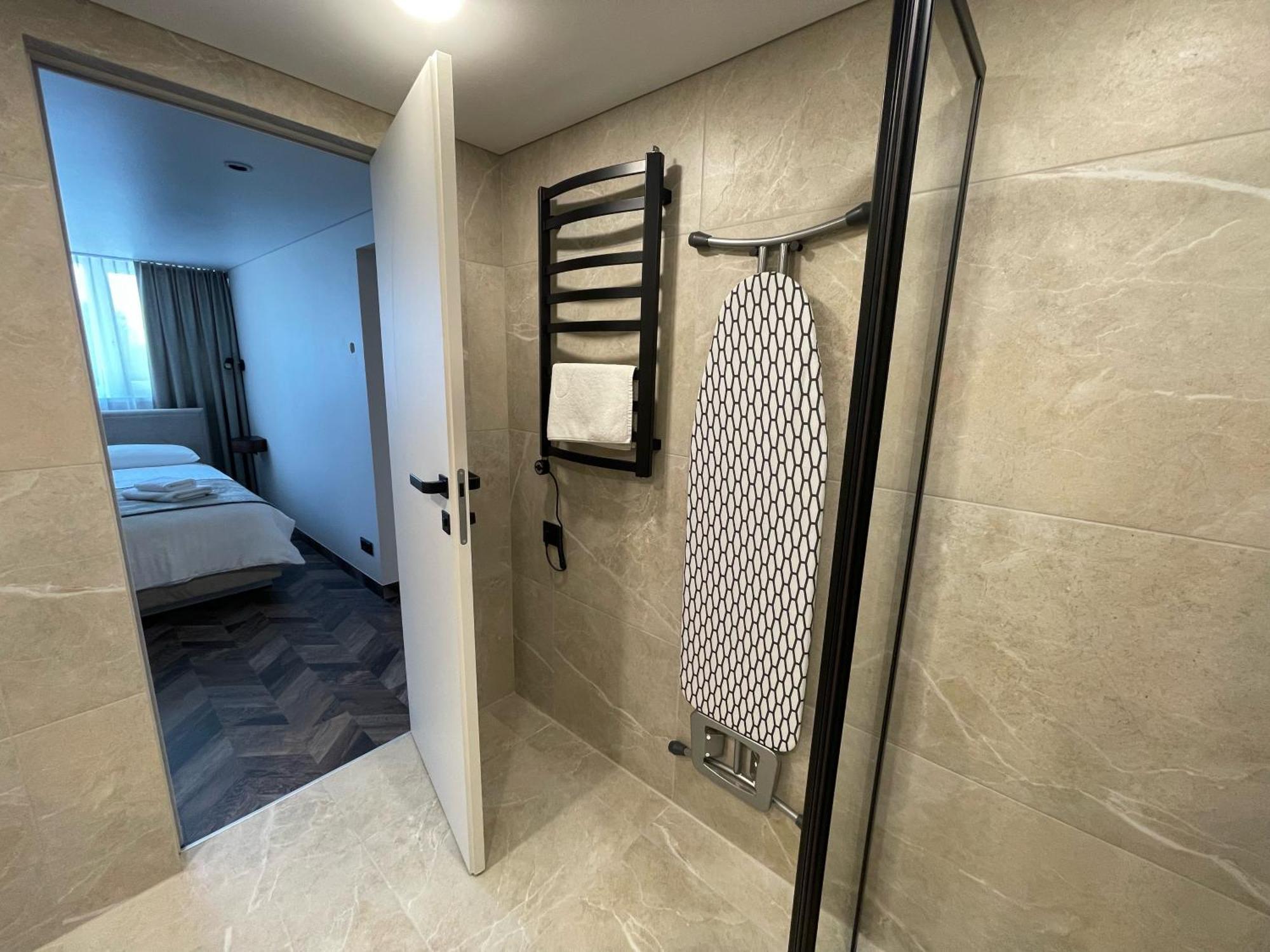 Viesbutis Prie Fontano Hotel Palanga Buitenkant foto